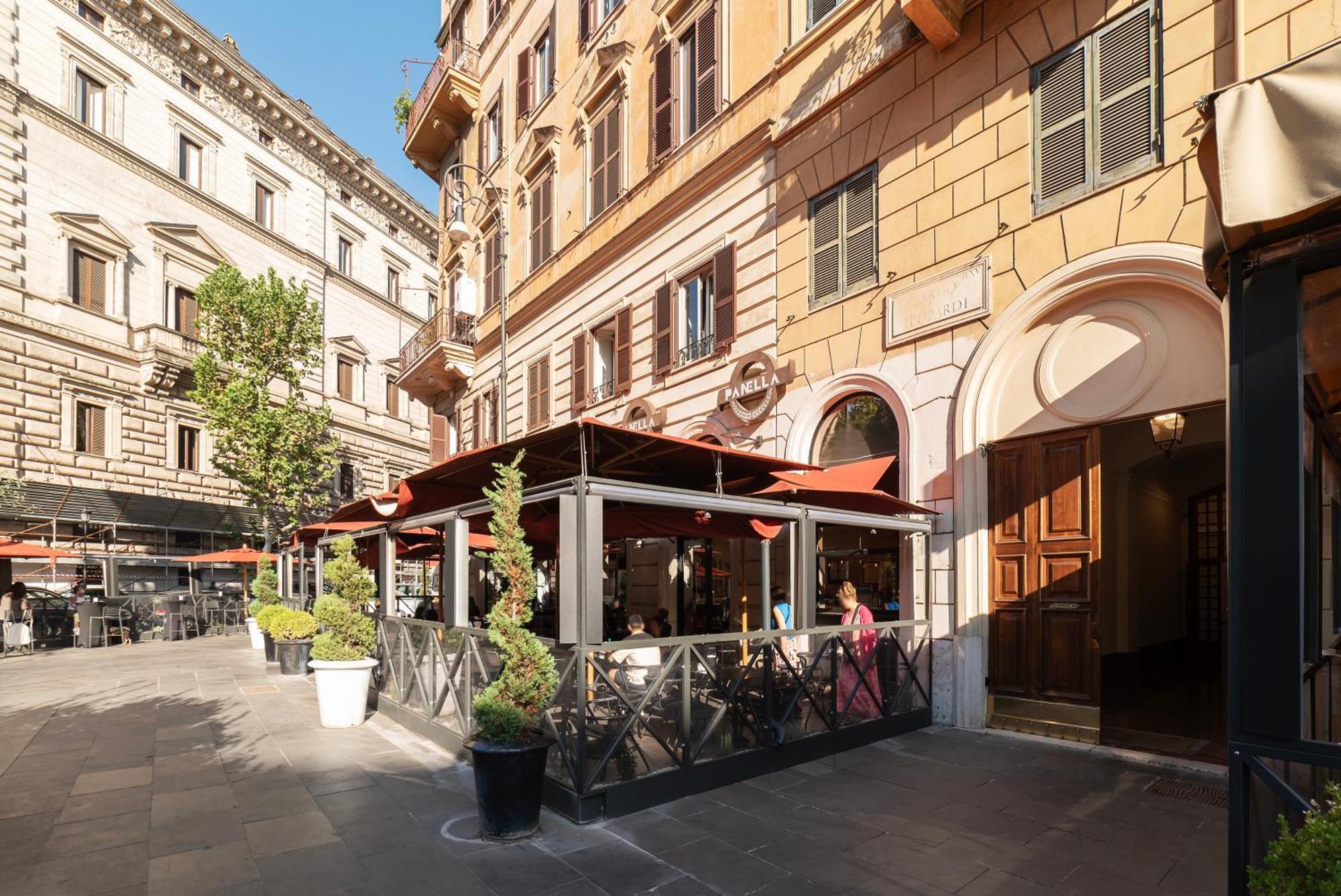 Largo Leopardi Modern Apartment Рим Екстериор снимка